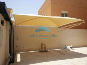 مظلات وسواتر بي في سي