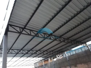 مستودع حديد