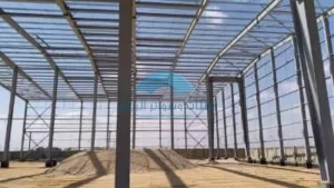 فوائد بناء مستودع حديد في الرياض