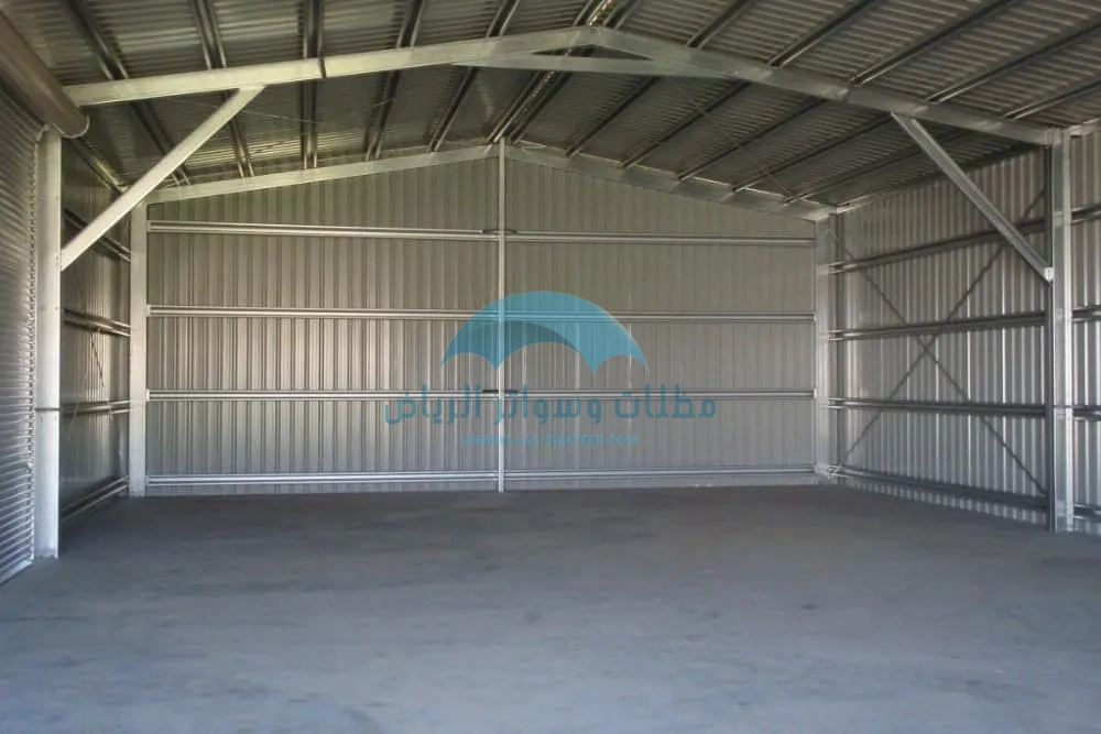 مستودع حديد