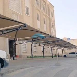 مظلات مواقف سيارات