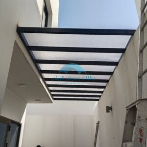 حداد تركيب مظلة ارتداد لكسان وقماش بالرياض